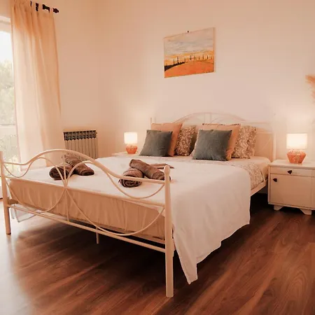 Apartment Sablic - Opatija-ika, With Stunning View On Sea With A Beautiful Pool And Five Minutes Walk To Sea Ika
